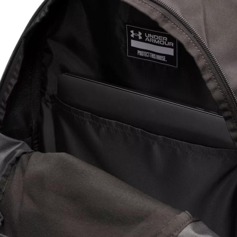 MOCHILA UNDER ARMOUR HUSTLE NEGRO 6000399-001