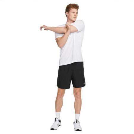 PANTALON CORTO NIKE CHALLENGER NEGRO 7  DV9359-010