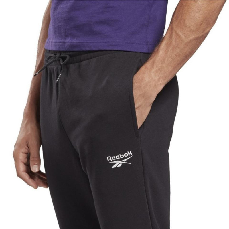 PANTALON REEBOK RI FT NEGRO HOMBRE GJ0554