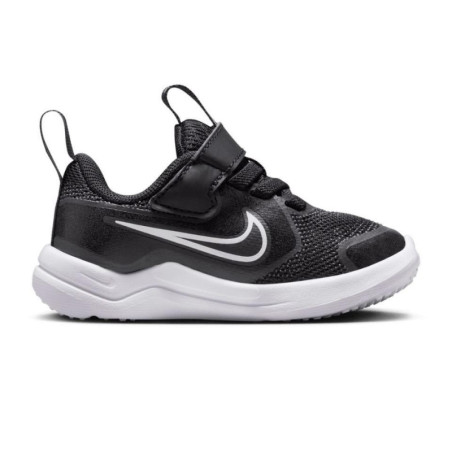 ZAPATILLAS NIKE COSMIC RUNNER NEGRO HM4401-003